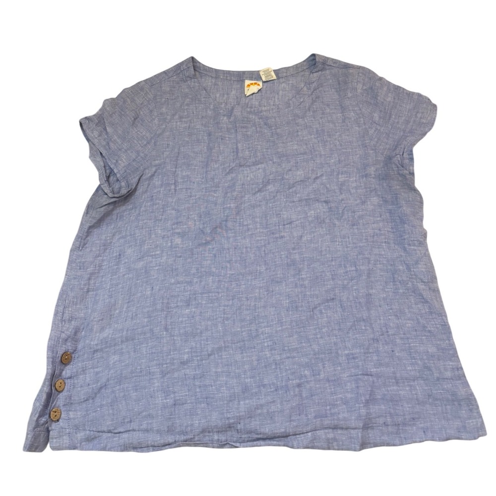 C&C California Linen Blue Short Sleeve Top Coconut Button Accent Large